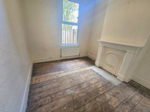 Photo 5- click for photo gallery